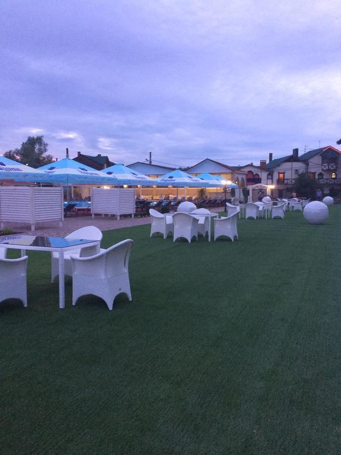 Arkada Beach Club Hotel Mala Danylivka Exterior photo