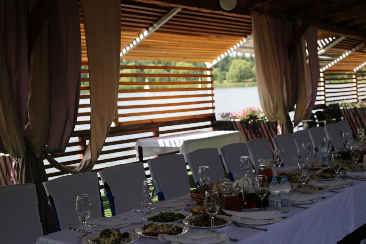 Arkada Beach Club Hotel Mala Danylivka Exterior photo