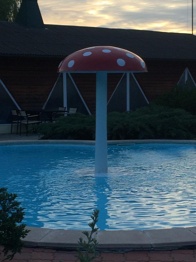 Arkada Beach Club Hotel Mala Danylivka Exterior photo